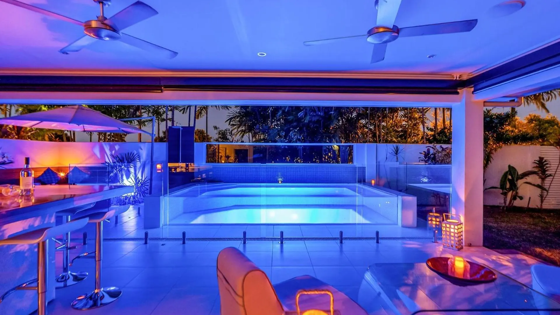 Holiday home Belle Escapes Chillandos Villa Smithfield Australia